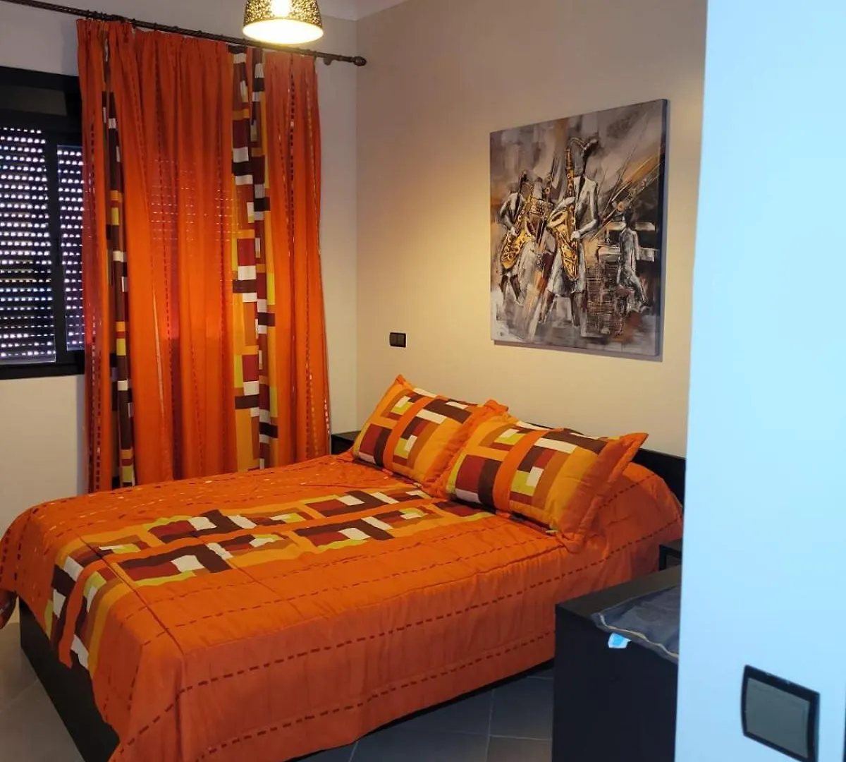 Zaly Home elérhetőségei